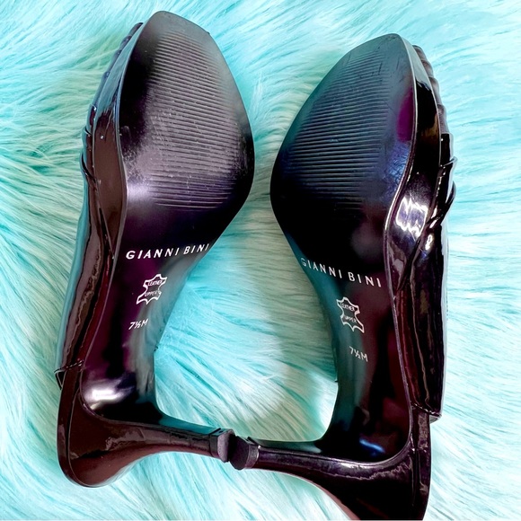 ⭐️ Gianni Bini Black Patent LEATHER Vintage Slingback Peep Toe Heels Women’s 7.5 - Picture 9 of 11